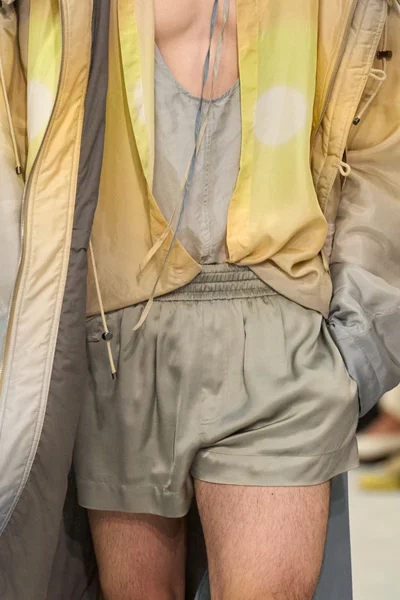 Look 79